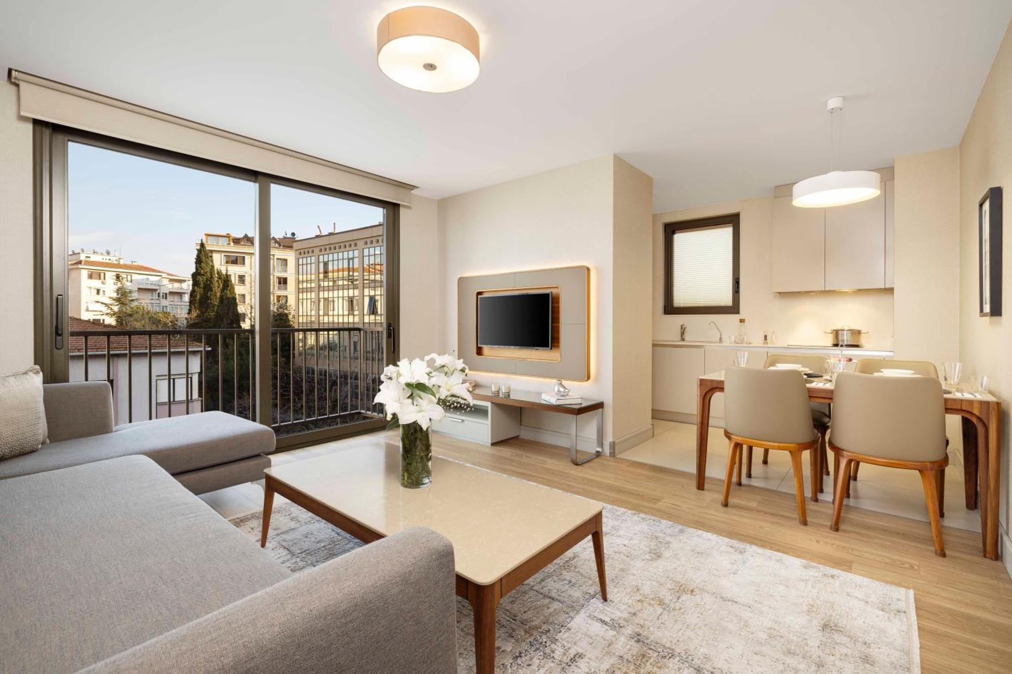 イスタンブール Tzl スイーツアパートホテル エクステリア 写真 A staged apartment