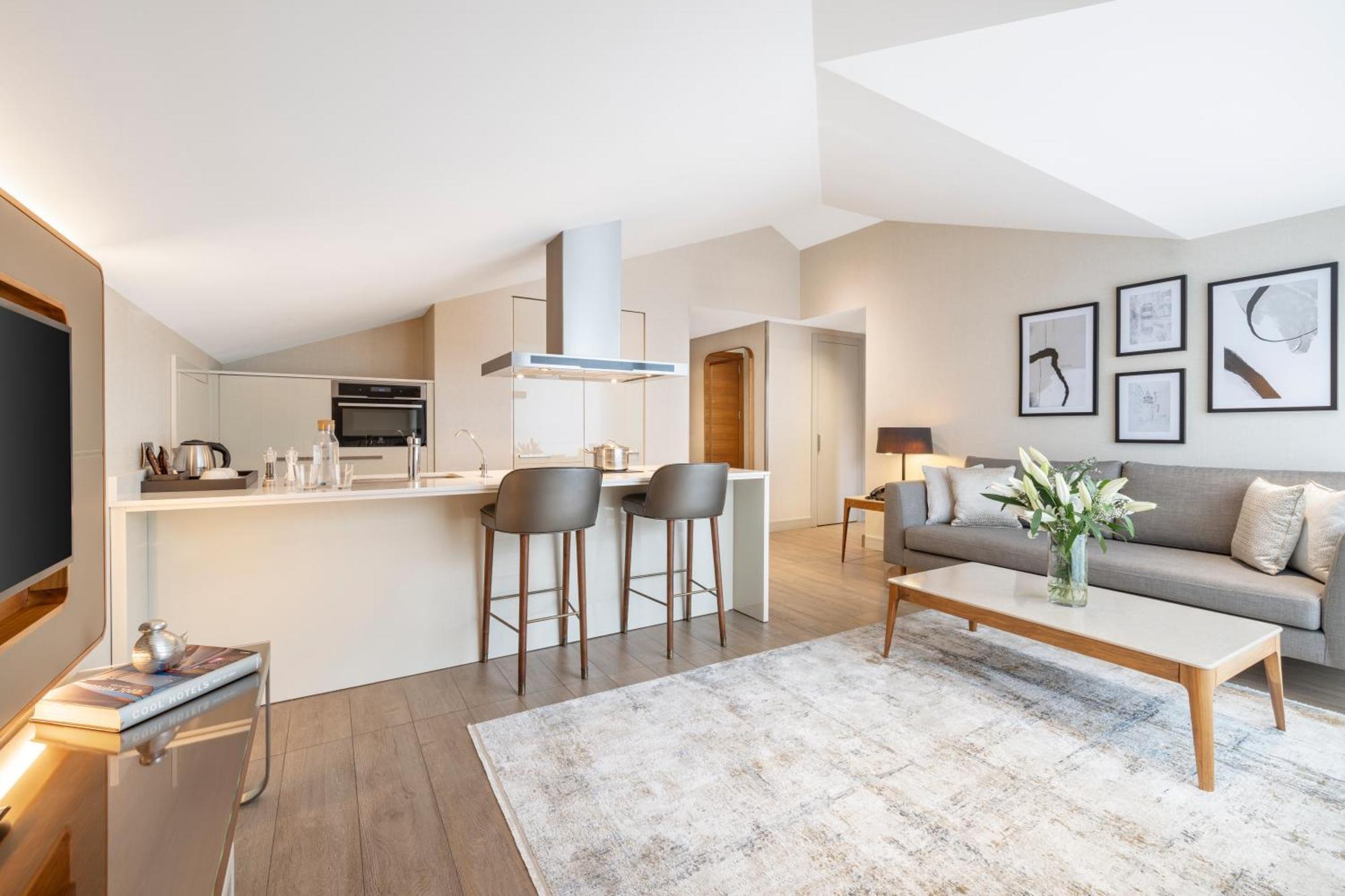 イスタンブール Tzl スイーツアパートホテル エクステリア 写真 A staged apartment